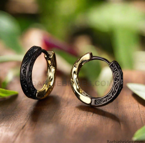 Uniquely Crafted Retro Tang Grass Grain Sense Textured Black Gold High-End Men & Women Hoop Earrings